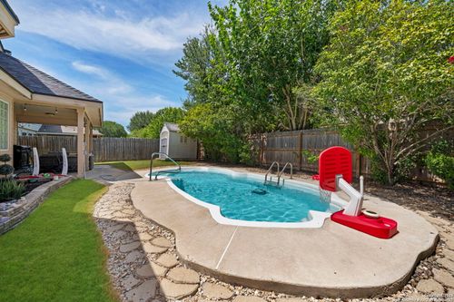 8654 Gavel Dr, Converse, TX, 78109-1948 | Card Image