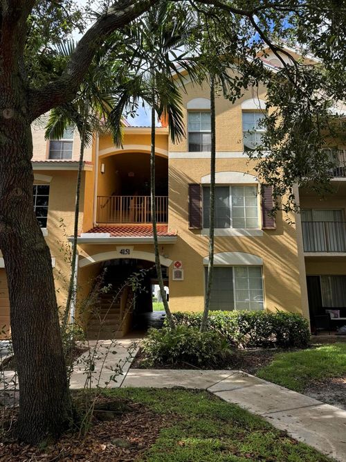 apt-308-4151 San Marino Blvd, West Palm Beach, FL, 33409-8606 | Card Image