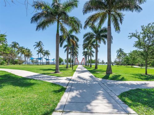 1-3808 Ne 6th Ave, Miami, FL, 33137-3719 | Card Image