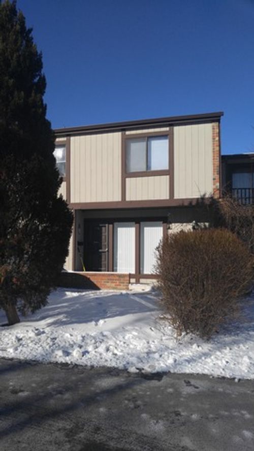 484 Poplar Dr, Wheeling, IL, 60090-6240 | Card Image