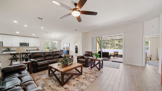 84 Eagle Spring Ct, House other with 4 bedrooms, 3 bathrooms and null parking in ST AUGUSTINE FL | Image 6