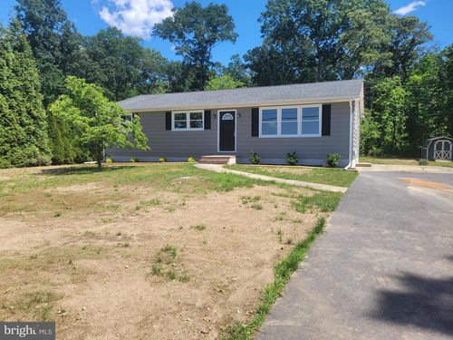 8202 W Buckshutem Road W, MILLVILLE, NJ, 08332 | Card Image