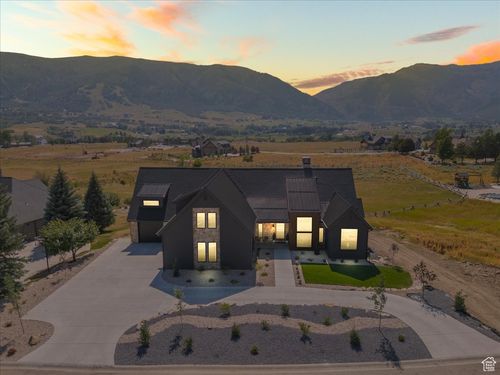 3669 N Foothill Ln, Eden, UT, 84310-9762 | Card Image