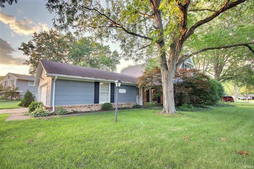 3009 Rockwood Dr, Fort Wayne, IN, 46815-6825 | Card Image