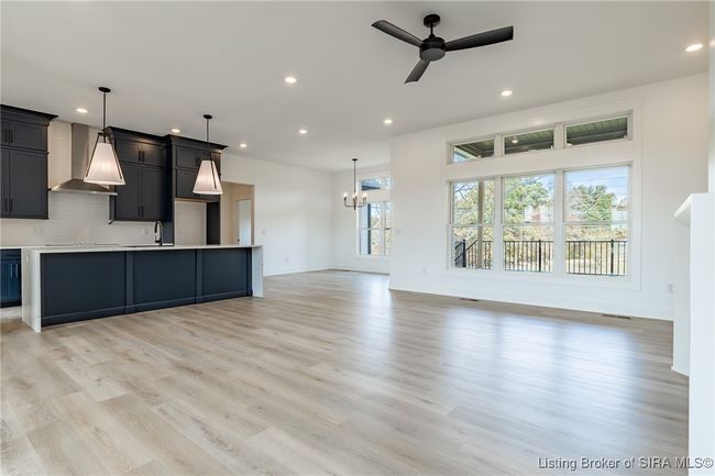 2034 Andres Way, Home with 5 bedrooms, 4 bathrooms and null parking in Floyds Knobs IN | Image 10