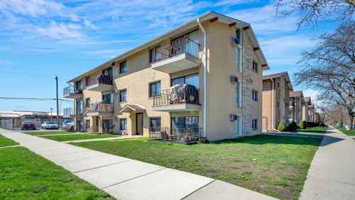 apt-9-6101 W 64th Pl, Chicago, IL, 60638-5368 | Card Image