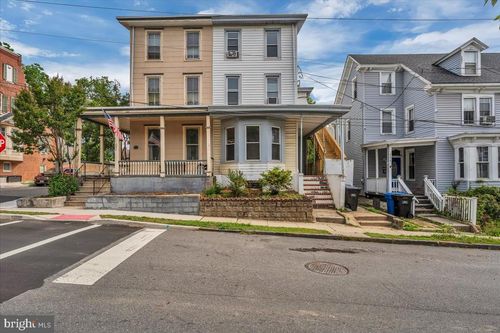 204 Hunter St, Woodbury, NJ, 08096-2568 | Card Image