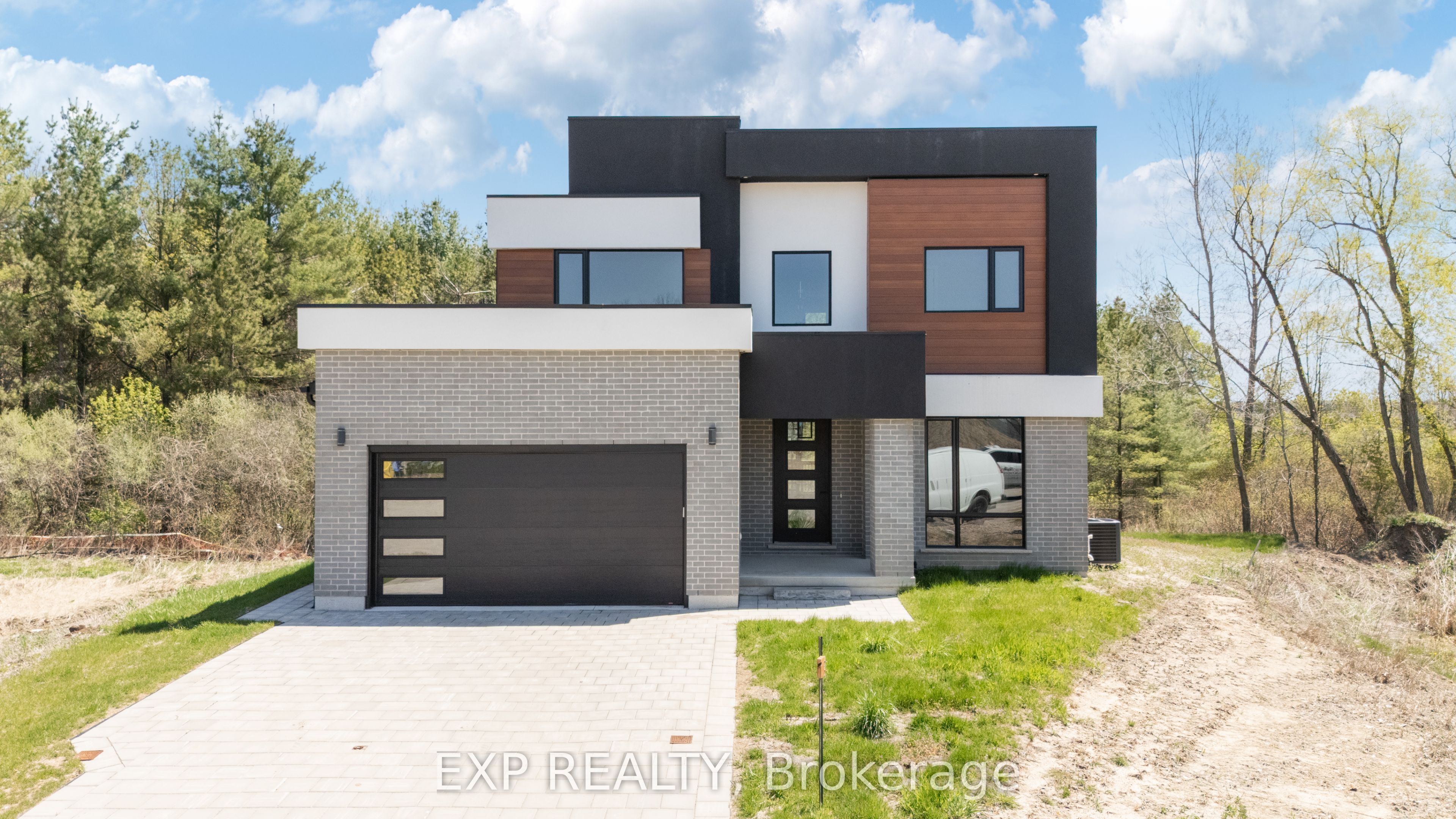 Residential in North Middlesex