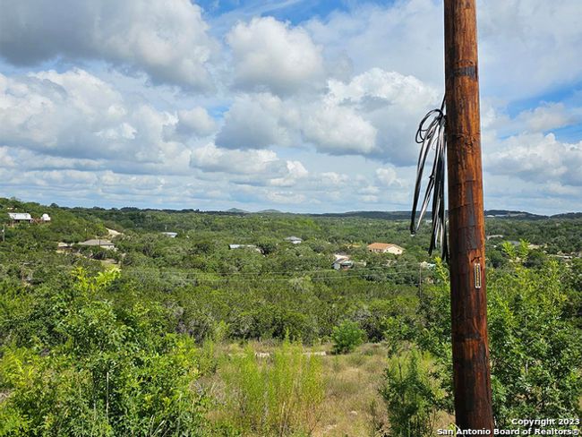 639 Hillside Dr, Home with 0 bedrooms, 0 bathrooms and null parking in Spring Branch TX | Image 7