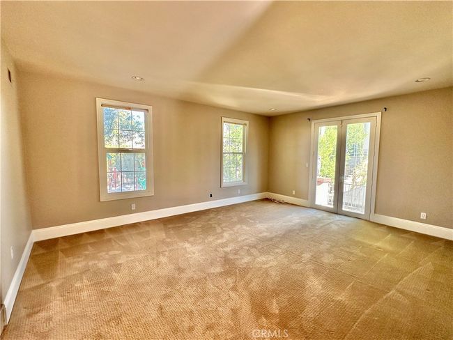 Huge primary bedroom! | Image 6