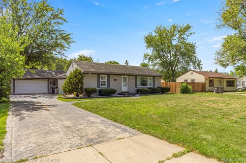 14658 Ziegler St, Taylor, MI, 48180-4775 | Card Image