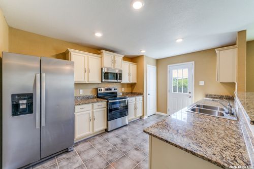2915 Lavender Mdw, San Antonio, TX, 78222-4445 | Card Image
