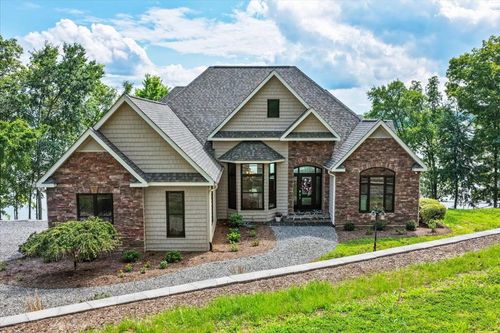 111 Sunset Dr, Clarksville, VA, 23927-9150 | Card Image