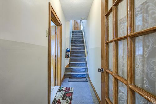 95-18 91st St, Ozone Park, NY, 11416-1403 | Card Image