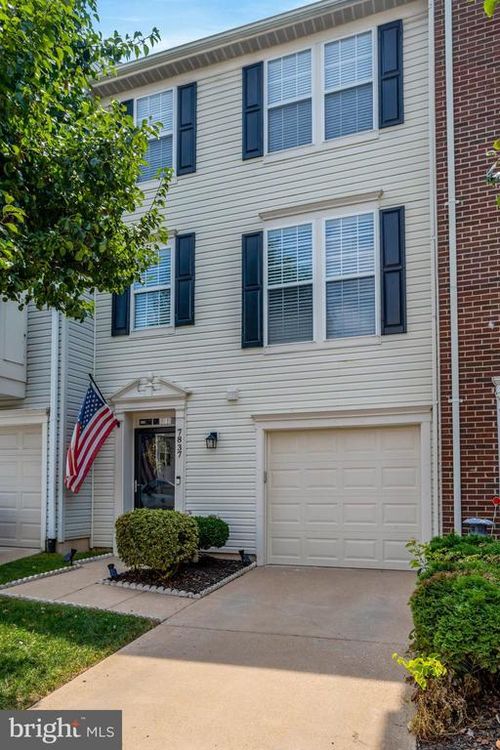 7837 Dogue Indian Cir, LORTON, VA, 22079-2146 | Card Image