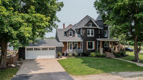 140 S State St, Tiskilwa, IL, 61368-9678 | Card Image