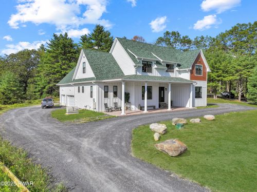 37 Gary Lane, Milford, PA, 18337 | Card Image