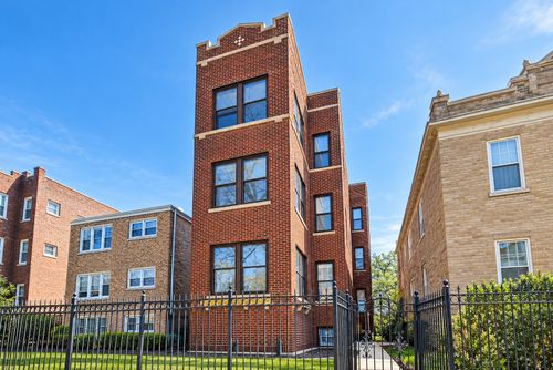 1-4229 N Ashland Ave, Chicago, IL, 60613-7387 | Card Image