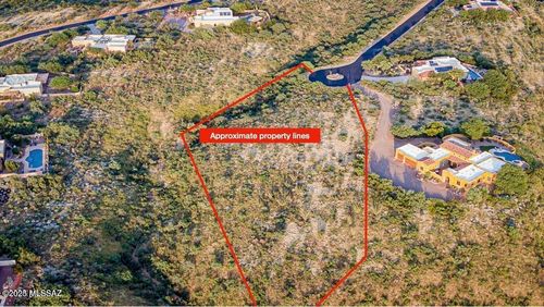 0038-742 E Well Rock Pl, Green Valley, AZ, 85614-5261 | Card Image