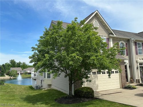 4954 Lake View Dr, Peninsula, OH, 44264-9591 | Card Image