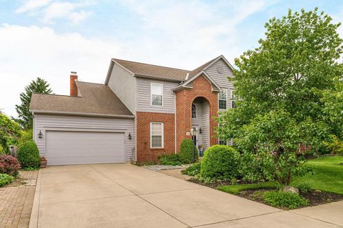 6693 Spring Run Dr, Westerville, OH, 43082-9240 | Card Image
