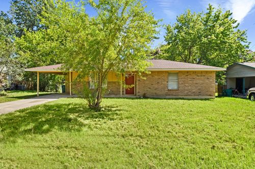 112 Laurie Ln, Willis, TX, 77378-8608 | Card Image