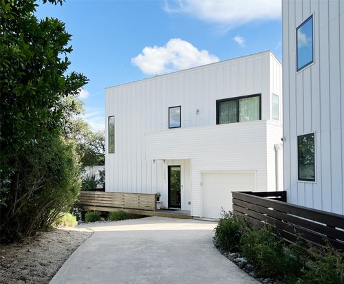 b-1204 Woodland Ave, Austin, TX, 78704-3617 | Card Image