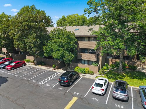 515-750 Shaker Dr, Lexington, KY, 40504 | Card Image