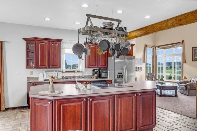 6991 Ne 27 Th Ave, Home with 4 bedrooms, 4 bathrooms and null parking in Altoona IA | Image 6