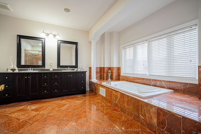 26 Jacob Brill Cres, House other with 6 bedrooms, 5 bathrooms and 4 parking in Brampton ON | Image 21