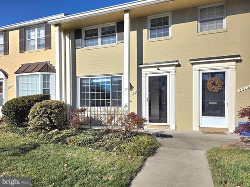 2510 N Dearing St, ALEXANDRIA, VA, 22302-1807 | Card Image