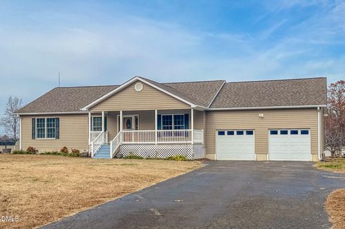 111 Fox Crossing Dr, Roxboro, NC, 27574-9744 | Card Image