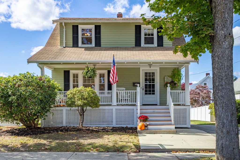 Middlesex Rd, Stoneham, MA 02180