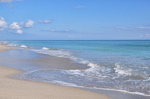 apt-2-290 Celestial Way, Juno Beach, FL, 33408-2360 | Card Image