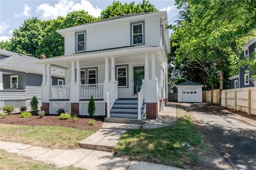 41 Wellesley Ave, North Providence, RI, 02911-2921 | Card Image