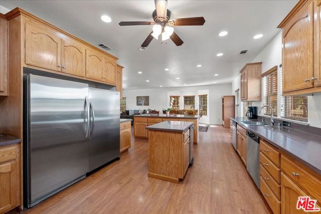 Kitchen | Image 14