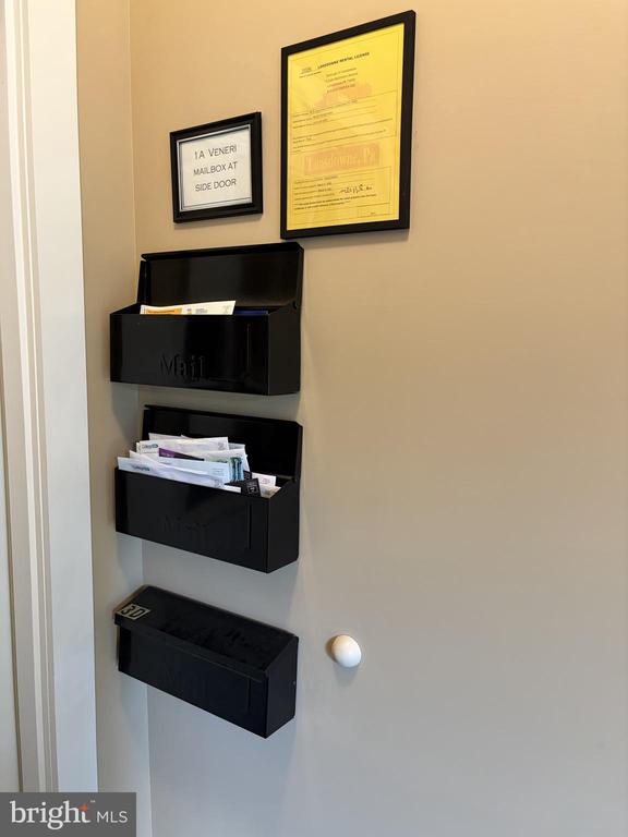 Residential Lease in LANSDOWNE