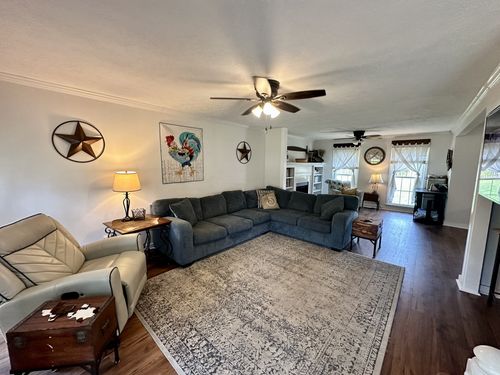 239 Quail Ridge Rd, Smyrna, TN, 37167-5118 | Card Image