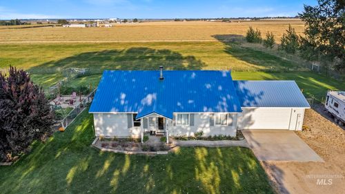 19716 Country View Ln, Caldwell, ID, 83607-8908 | Card Image