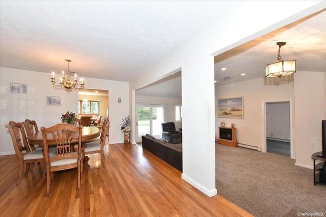 6 Windward Ln, House other with 4 bedrooms, 3 bathrooms and null parking in Commack NY | Image 9