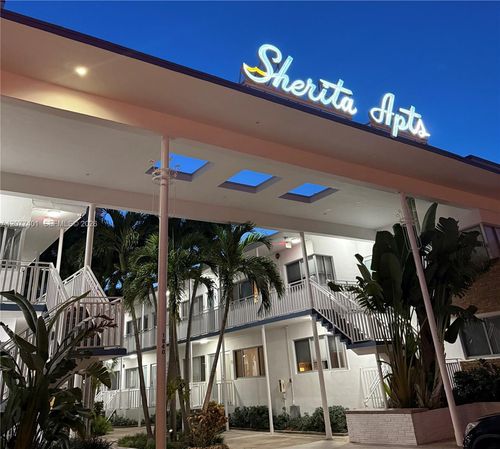 13-1840 James Ave, Miami Beach, FL, 33139-7439 | Card Image