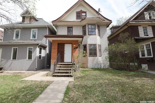 2263 Osler St, Regina, SK, S4P1W9 | Card Image