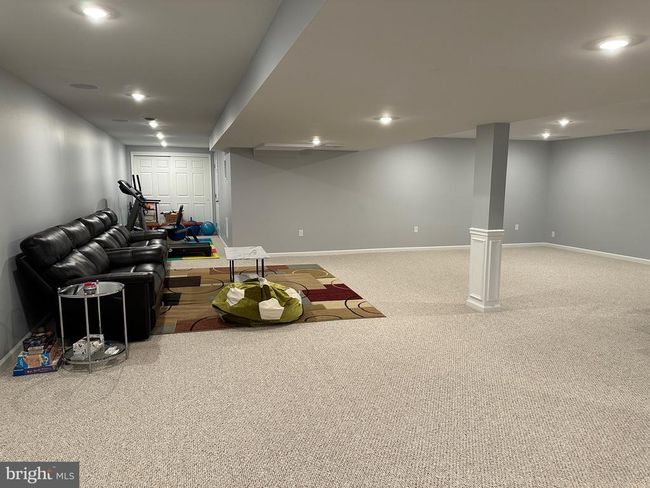8 Nancy Cir, House other with 4 bedrooms, 4 bathrooms and null parking in READING PA | Image 36