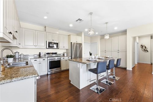 408 Maravilla Ln, Brea, CA, 92823-6390 | Card Image