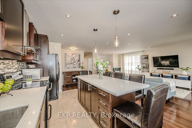 4 Buckley Cres, House other with 4 bedrooms, 2 bathrooms and 2 parking in Etobicoke ON | Image 5