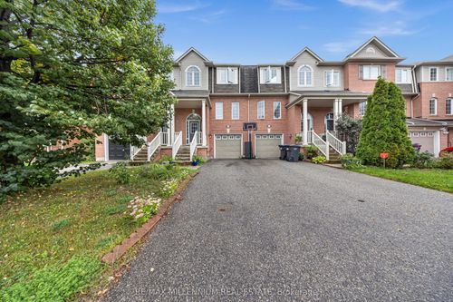 39 Decker Hollow Cir, Brampton, ON, L6X0K9 | Card Image