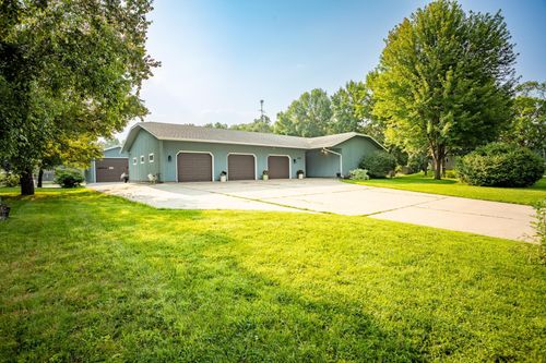 308 N Quincy St, Alexandria, MN, 56308-5240 | Card Image