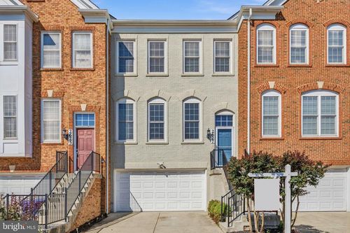 2627 Patricia Roberts Harris Pl Ne, WASHINGTON, DC, 20018-1614 | Card Image