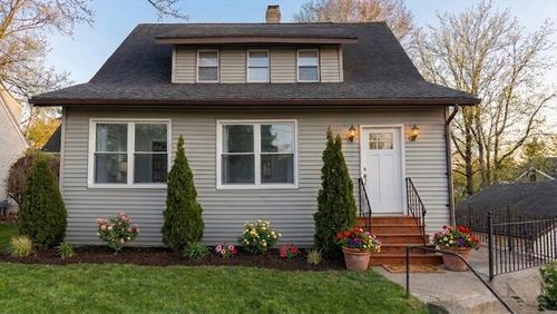618 Mill St, Worcester, MA, 01602-1762 | Card Image