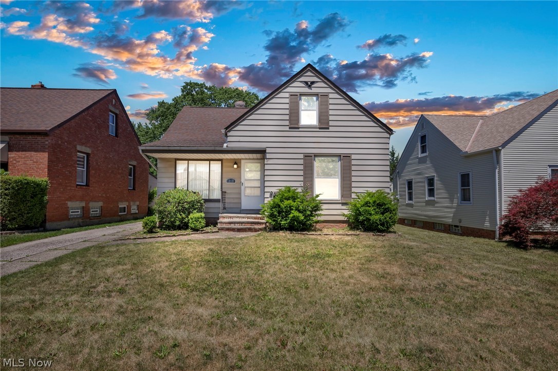 Willard Ave, Cleveland, OH 44125